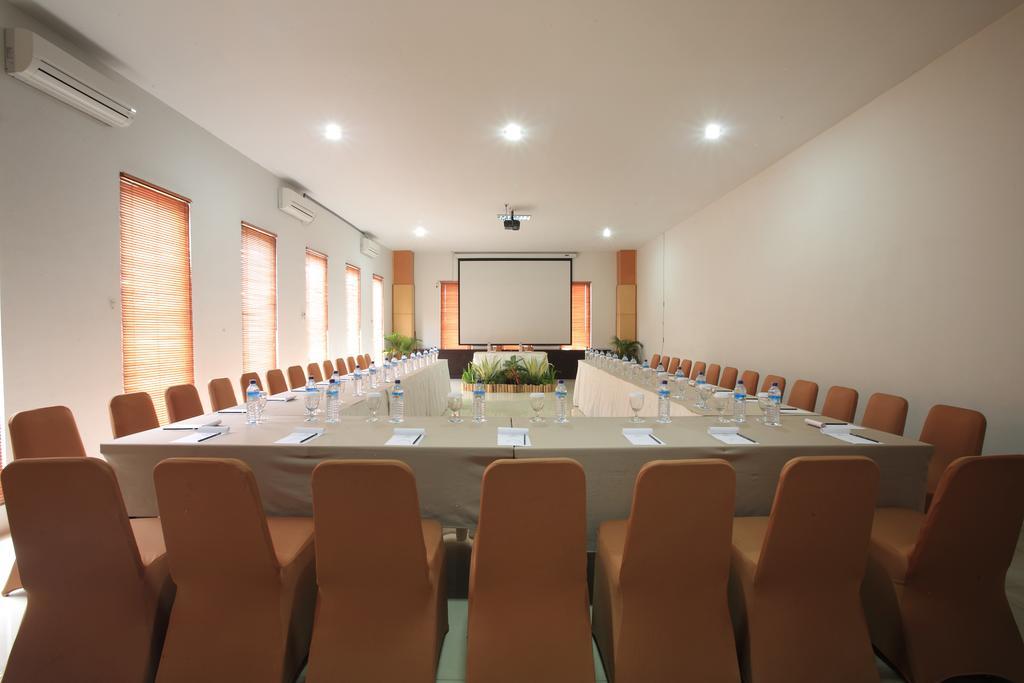 Hotel Narmada Convention Hall Mataram Exterior foto